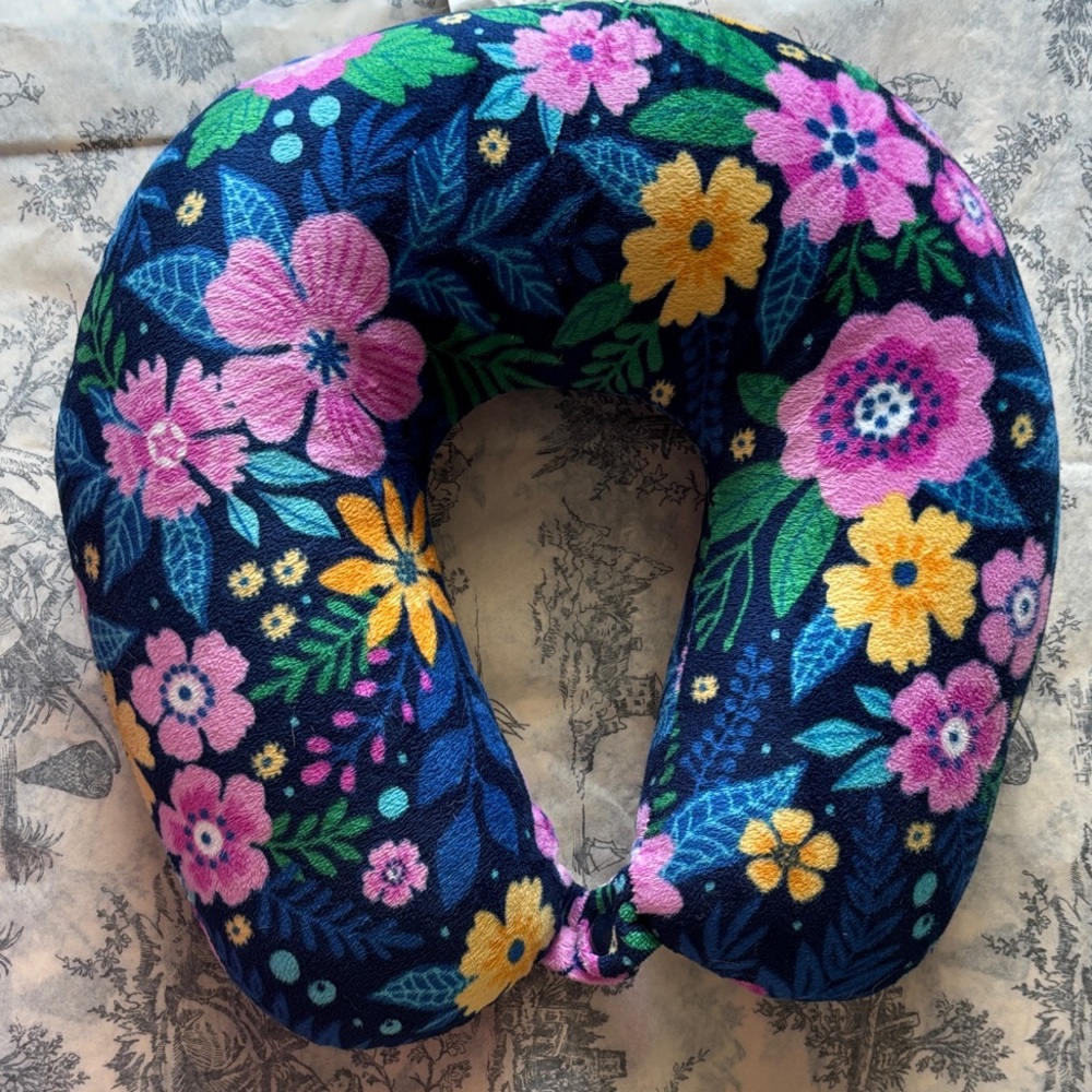3/25$ 🎀 Travel Pillow Floral Neck Pillow - Blue, Pink, Yellow hippie boho